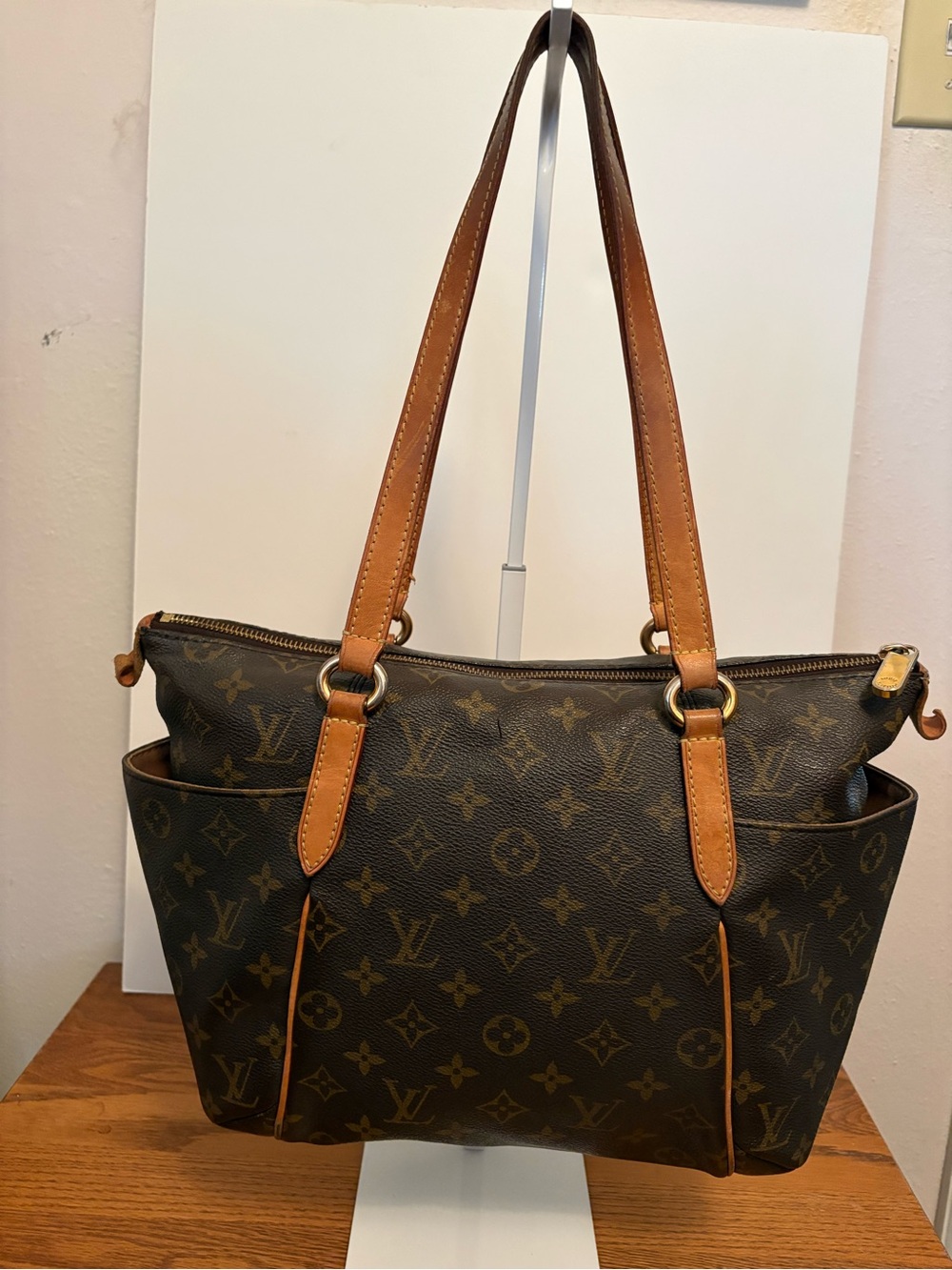 Authentic Louis Vuitton Monogram Totally Tote ✨ Retired style - Read description